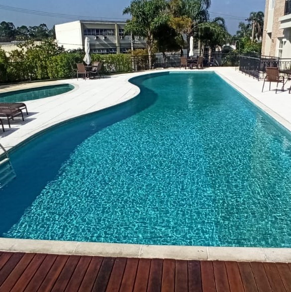 9 Piscina Concluída